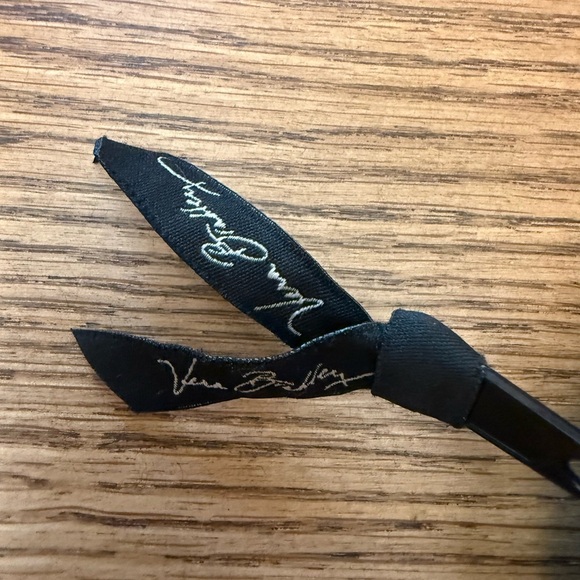 Vera Bradley Kensington
Paisley Laptop Bag or Tote, with small plastic lined bag - Picture 8 of 15